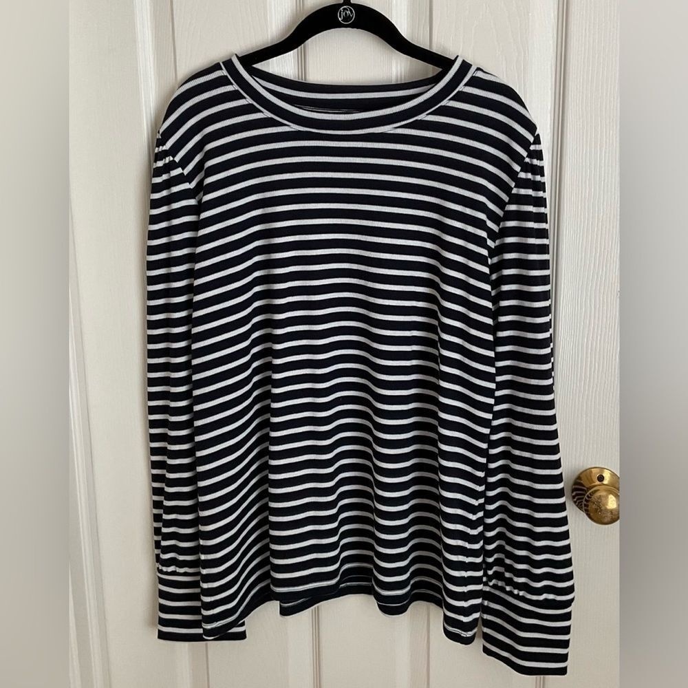 Ann Taylor NWT Blue and White‎ Long Sleeve Puff Sleeve Shirt Size XXL